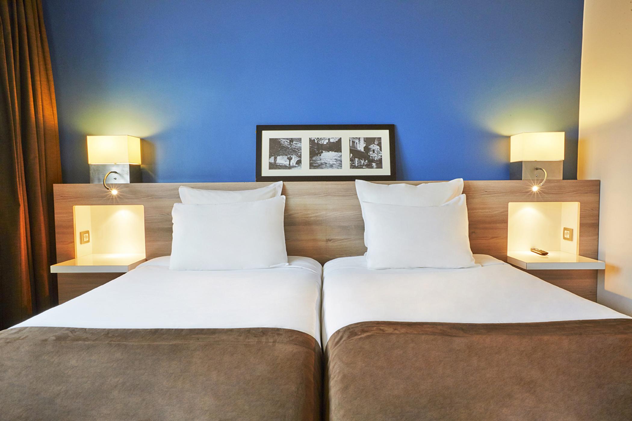 ก็องปานีล เลอ บูร์เกต์ - แอร์พอร์ต Hotel เลอบูร์เช ภายนอก รูปภาพ