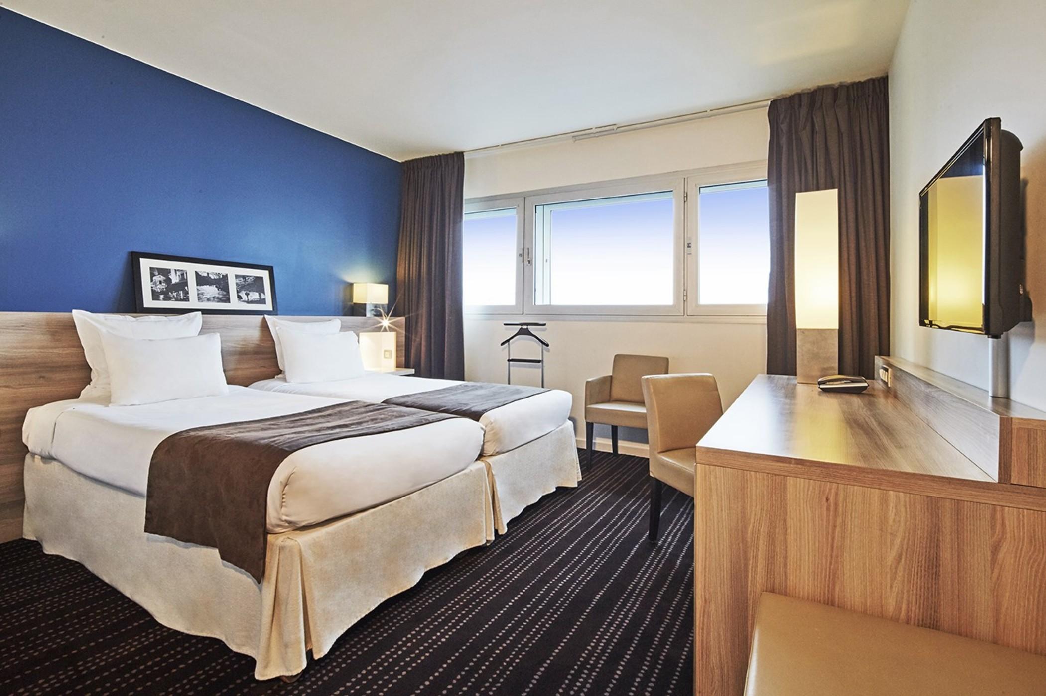 ก็องปานีล เลอ บูร์เกต์ - แอร์พอร์ต Hotel เลอบูร์เช ภายนอก รูปภาพ